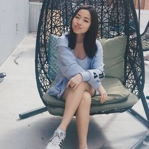 Meet your Posher, Nina